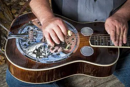 Cara Bermain Gitar Lap Steel