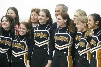 George W. Bush amigo kızlarla birlikte