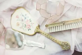 antigong hand mirror at hairbrush