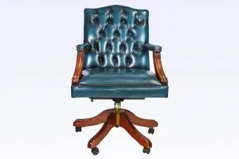 Krzesła biurowe w stylu Chesterfield