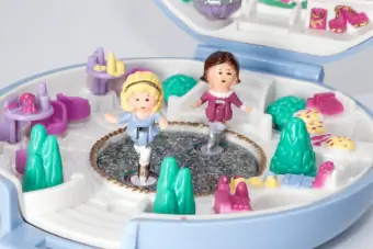 1989 Polly Pocket SCHAATSENFEEST