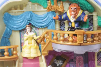 1995 წელი Polly Pocket Disney Beauty and the Beast
