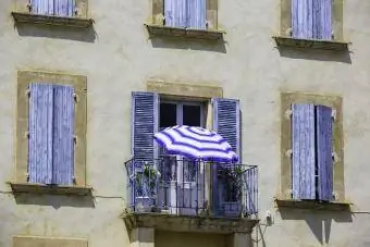 Akdeniz mavisi balkon