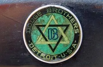 Huy hiệu ô tô cổ Dodge Brothers