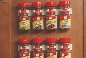 Organizer ng Spice Rack ng Kusina 20 Spice Gripper Clip Strip