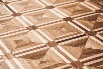 Diseño clásico de parquet de madera antiguo.