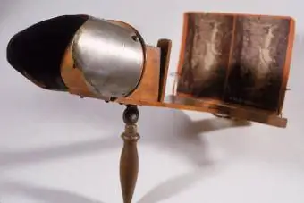 Pamje e një stereoskopi, fillimi i viteve 1900