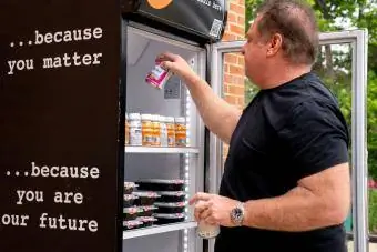обществен хладилник в DC