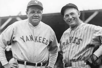 Babe Ruth dan Roger Hornsby - Editorial Getty