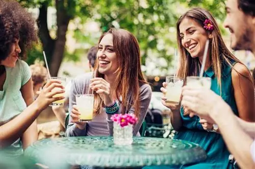 10 cócteles sin alcohol de primavera con sabores frescos
