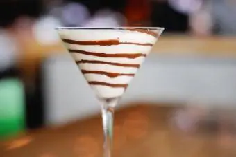 Martini de chocolate final Baileys