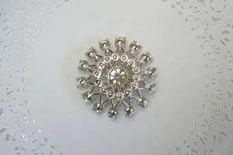 Rhinestone magnet jeweled hlau nplaum repurposed
