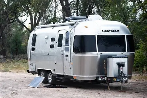 Airstream Camping: Các trang web phổ biến và lời khuyên của người trong cuộc