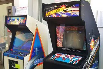 Asteroids Arcade