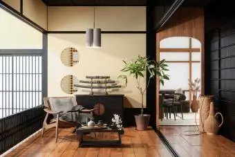Interior da sala de estar em estilo japonês com poltrona