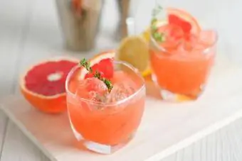 Paloma mocktail