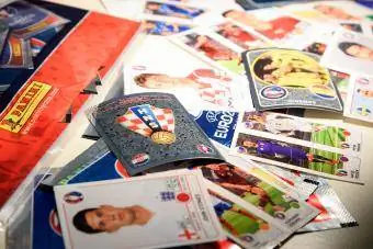 колекция от футболни карти за размяна