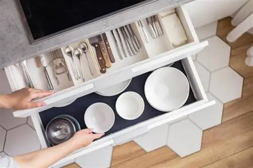 50+ Drawer Organization Ideas for Beauty & Function