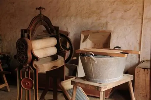 Kdo je izumil pralni in sušilni stroj?
