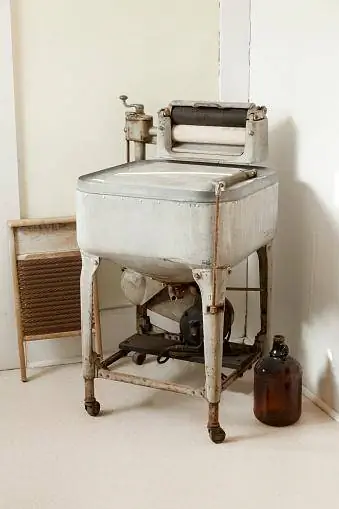 Antika Çamaşır Makinesi