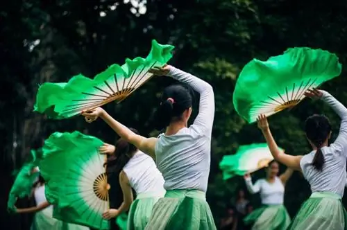 पारंपरिक चीनी नृत्य