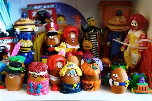 8 cele mai valoroase pahare McDonald’s și jucării Happy Meal