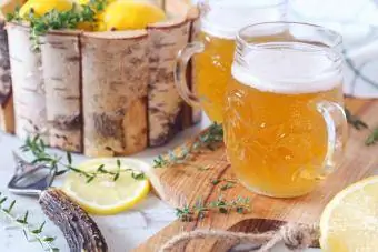 Lemon beer shandy