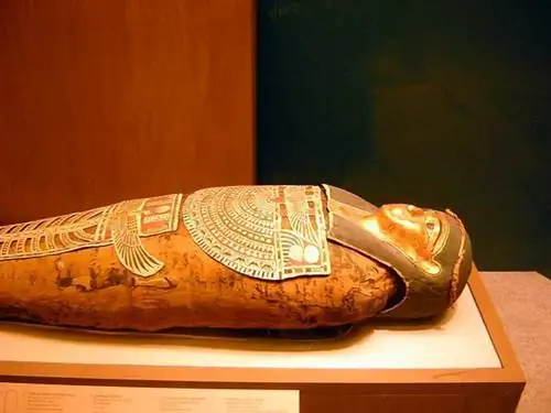 Kupowanie egipskich artefaktów
