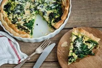 Quiche vegetariana de pèsols d'espinacs