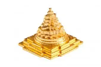 Golden pyramid na ginamit sa Vastu
