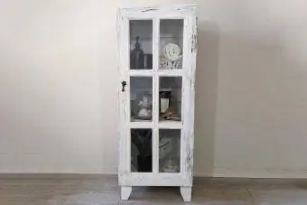 шкаф для хранения оконной рамы