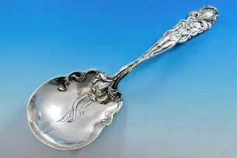 Raphael av Alvin serveringssked för bär i sterling silver