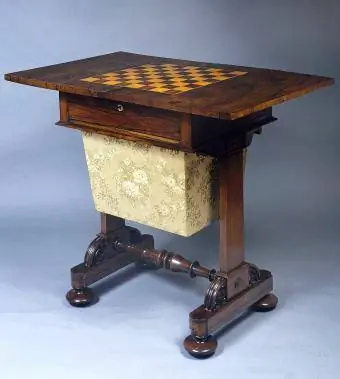 William IV tarzı gül ağacı çalışma masası ve satranç tahtası