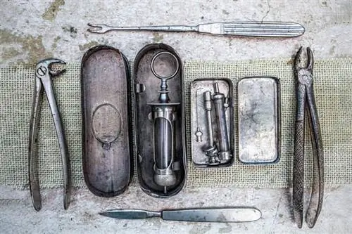 Jak prodat staré starožitné stomatologické vybavení a nástroje