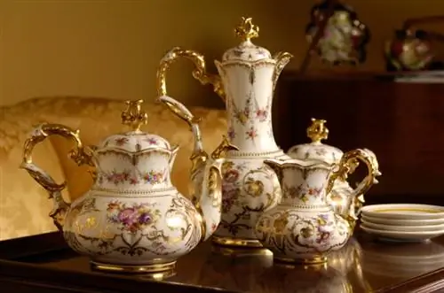 Engleski set za čaj od porculana