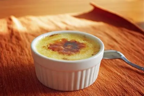 Creme Brulee istorija ir receptas