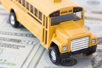 لعبة حافلة المدرسة فوق المال