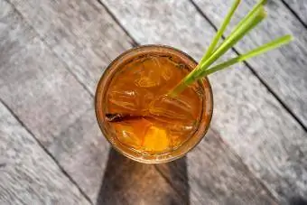 Koktejl z citronové trávy