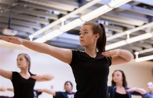 Libreng Cheerleader Dance Moves Gamit ang Mga Video