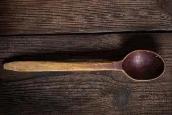 lingură de lemn de epocă