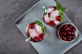 Vodka Soda Cerise