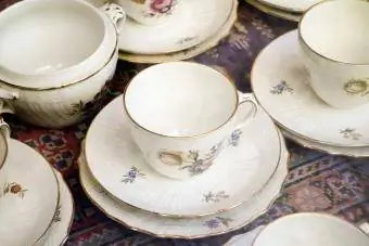 Antikvariniai arbatos puodeliai