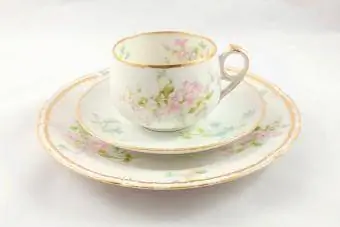 Лиможское чайное трио с розовыми и синими цветами