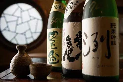 6 sake koktajlov z okusi Japonske