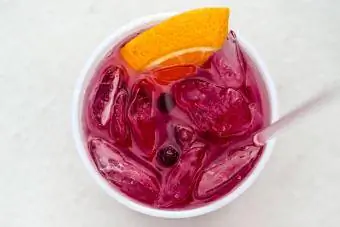 purpurinis punšo kokteilis