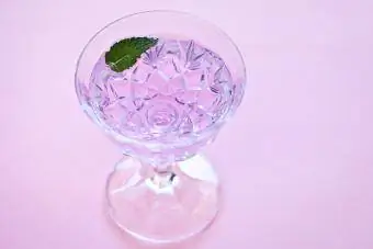 fialový koktejl