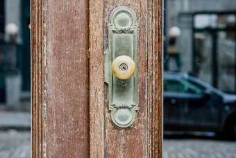 Antikk dørhåndtak