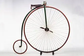 Penny Farthing Vintage na Bisikleta