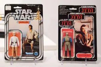 Star Wars Luke Skywalker actionfigur och Star Wars trilogotyp General Madine actionfigur samlarobjekt