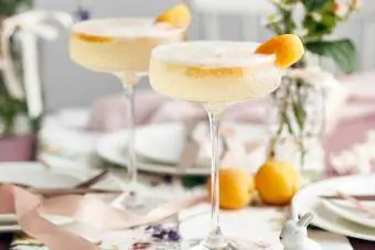 Glitrende oransje martini